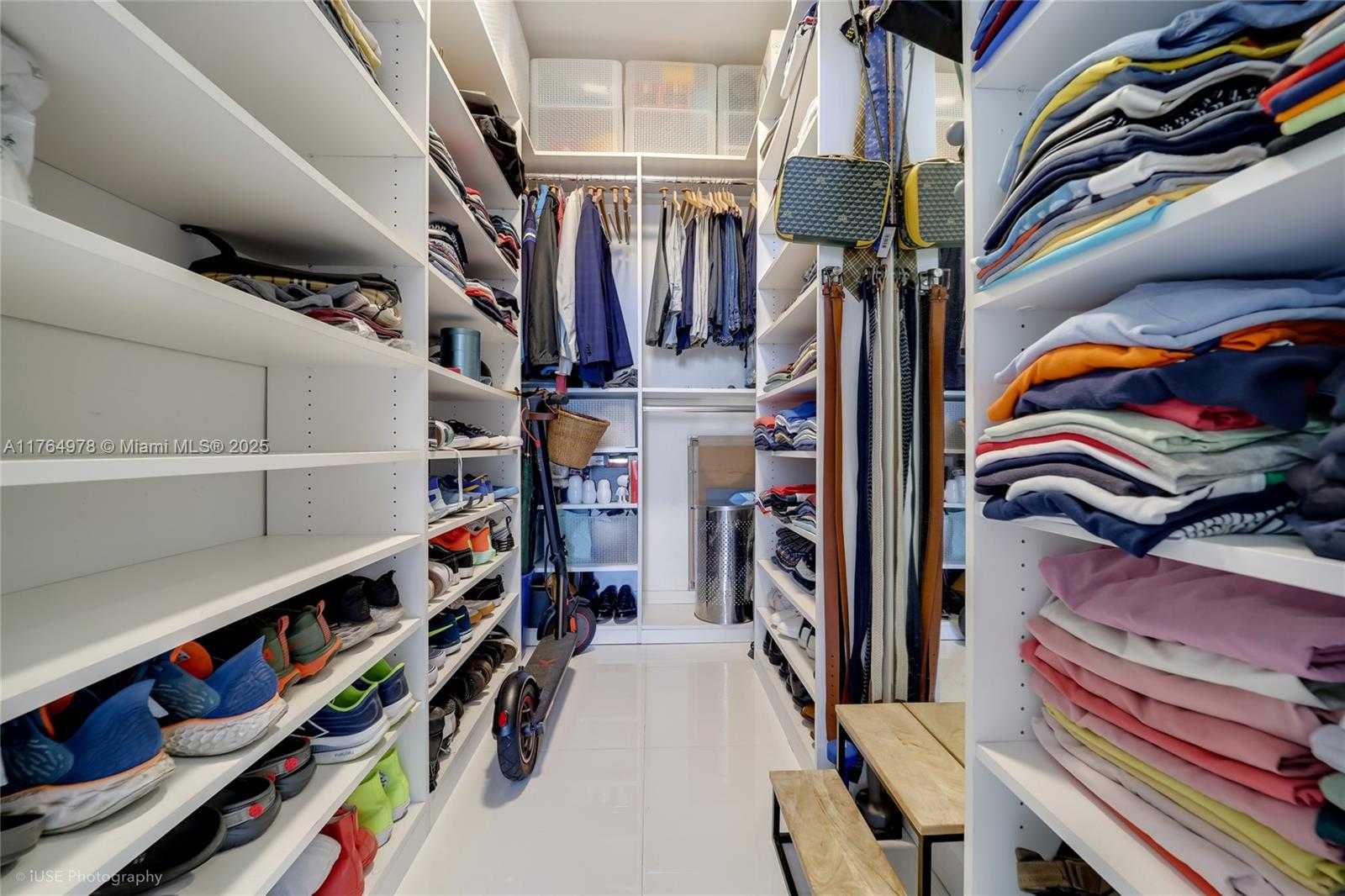 Small Image of 800 WEST AVE #PH43, Miami Beach Number 11