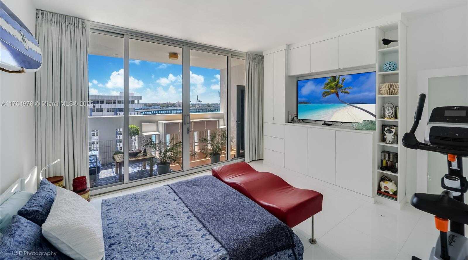 Small Image of 800 WEST AVE #PH43, Miami Beach Number 7