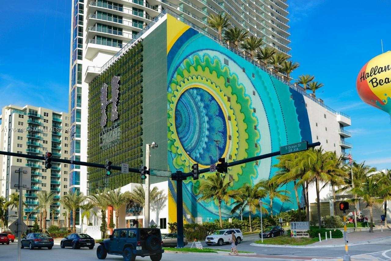 Small Image of 4111 SOUTH OCEAN DR #2207, Hollywood Number 14
