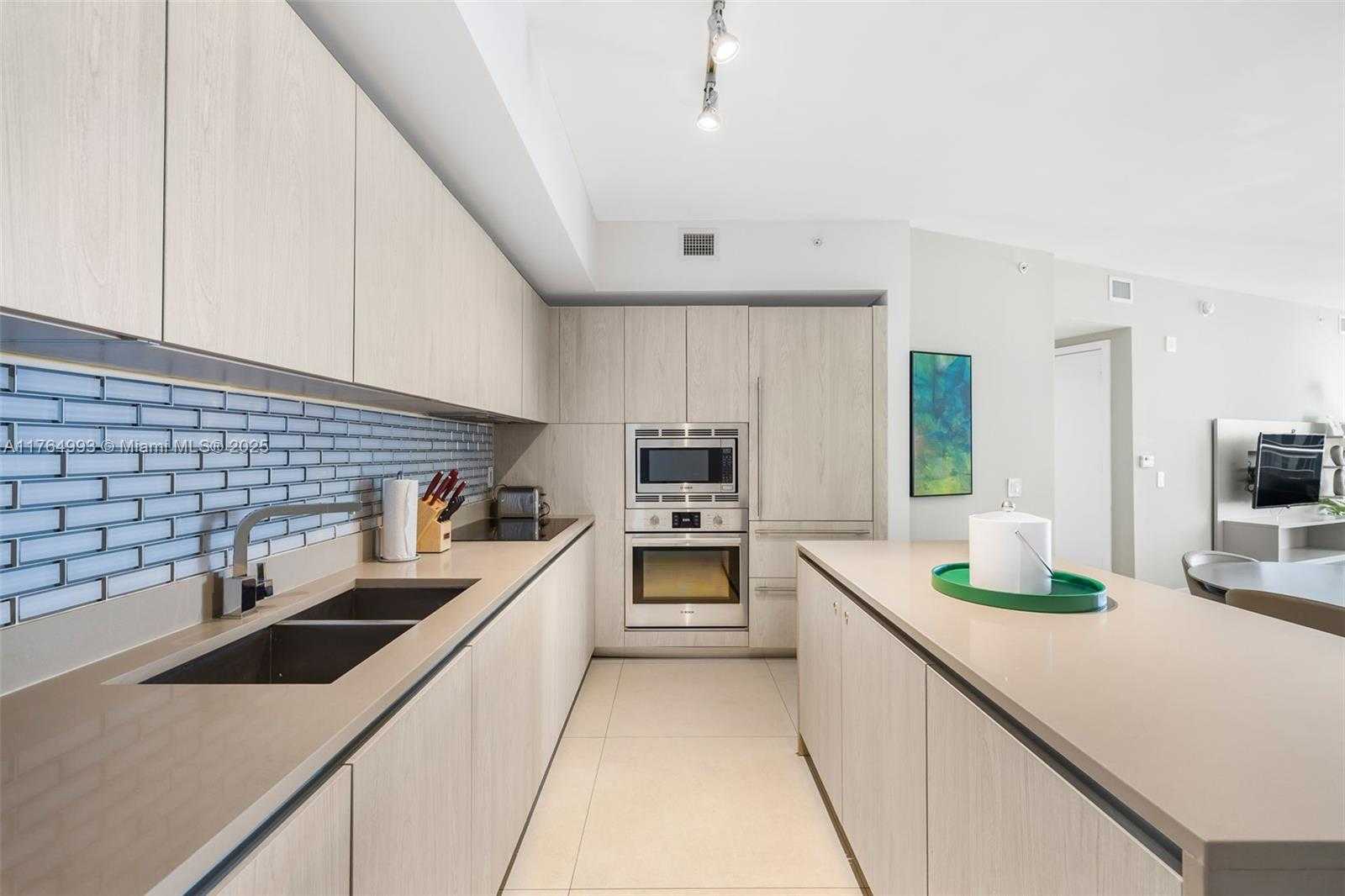 Small Image of 4111 SOUTH OCEAN DR #2207, Hollywood Number 25