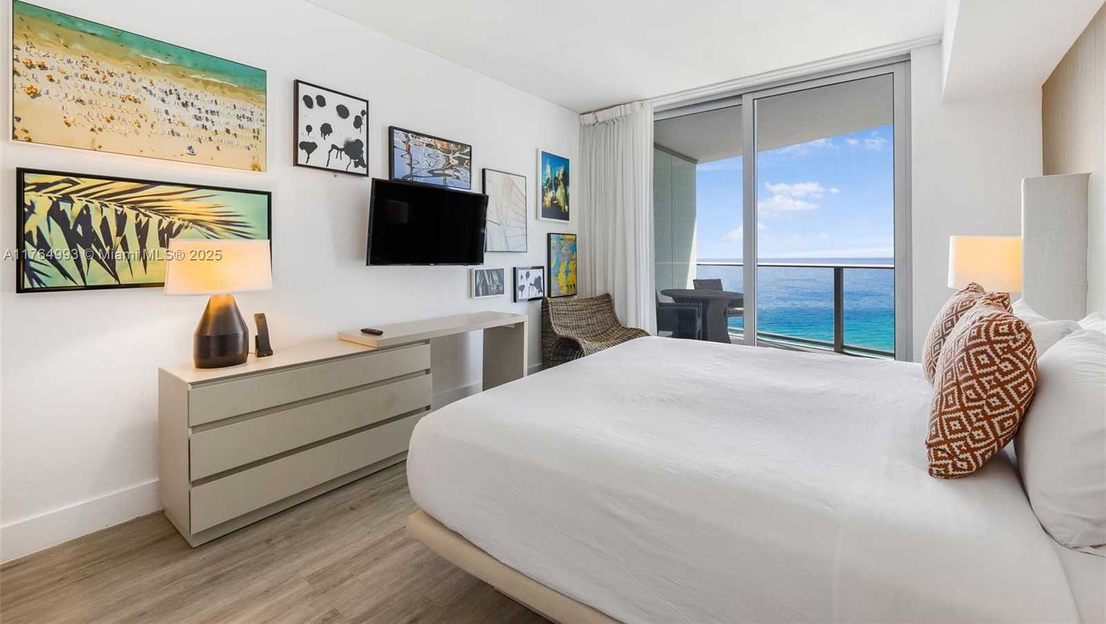 Small Image of 4111 SOUTH OCEAN DR #2207, Hollywood Number 37
