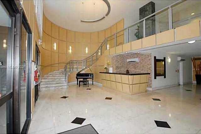 Small Image of 6770 #11C, Miami Beach Number 4