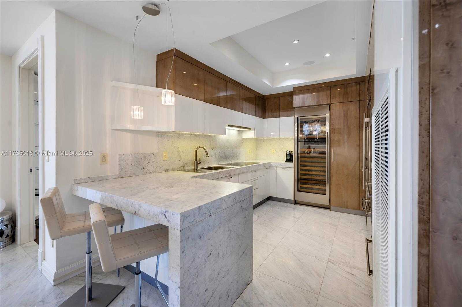 Small Image of 9703 #PH-07, Bal Harbour Number 11