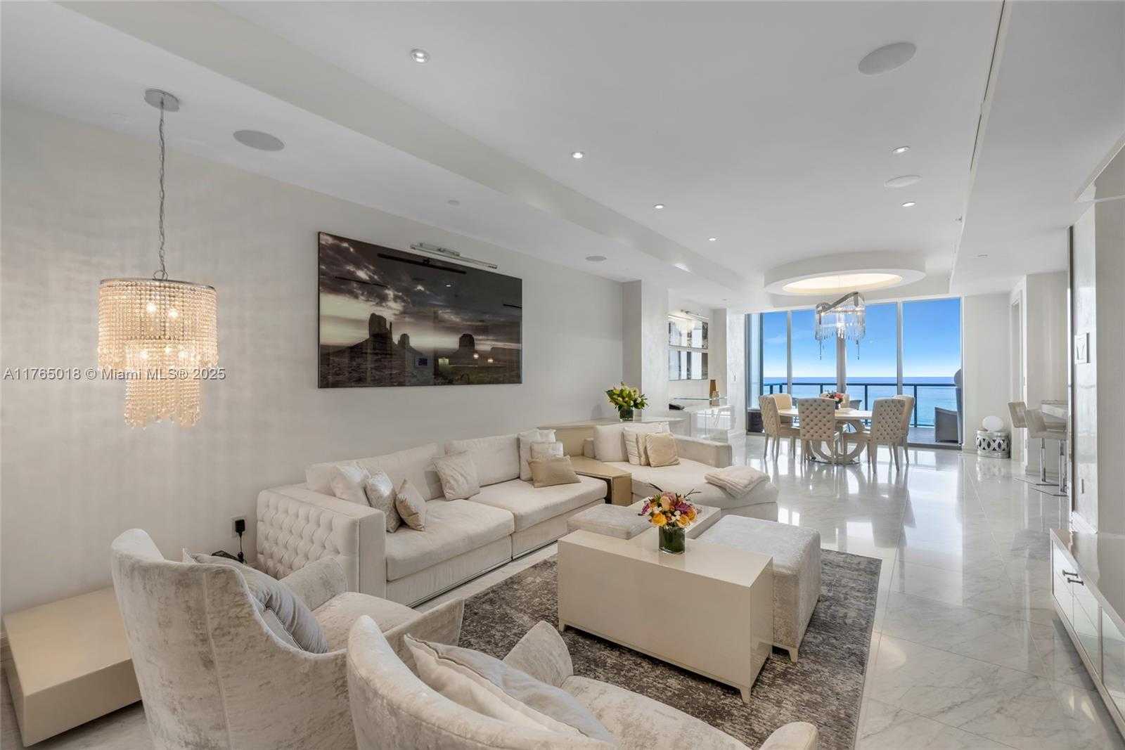 Small Image of 9703 #PH-07, Bal Harbour Number 29