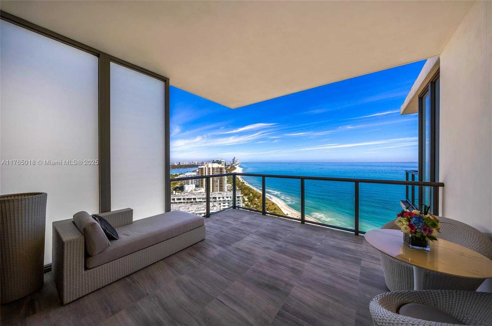 Small Image of 9703 #PH-07, Bal Harbour Number 30