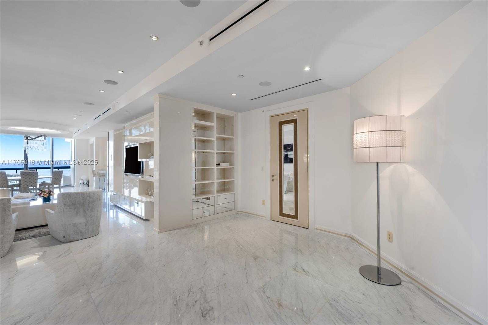 Small Image of 9703 #PH-07, Bal Harbour Number 34