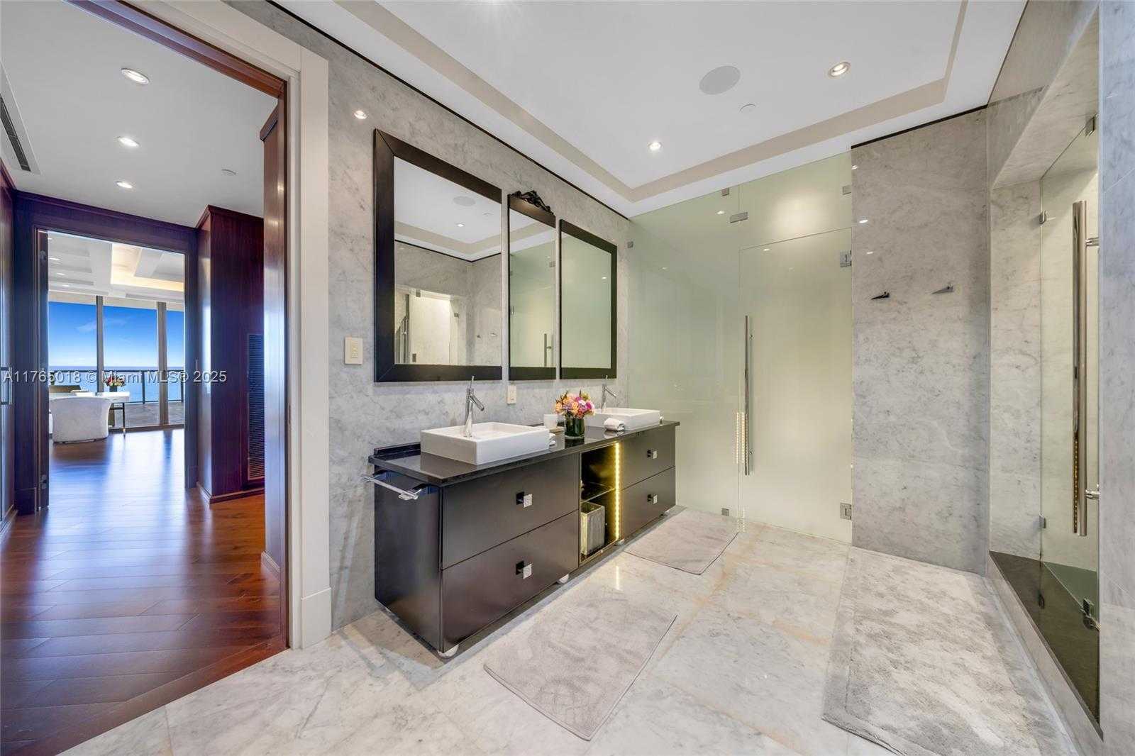 Small Image of 9703 #PH-07, Bal Harbour Number 39
