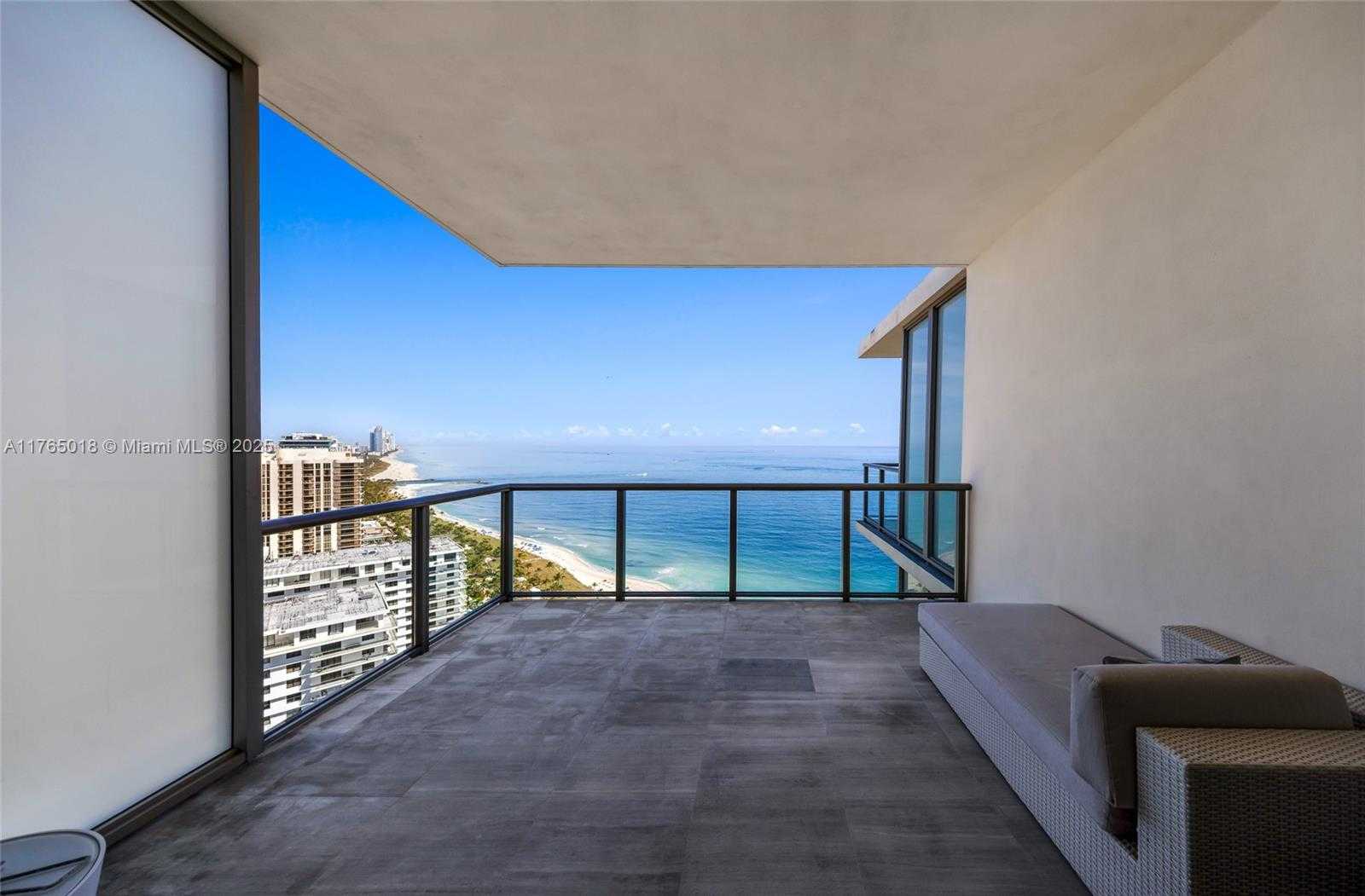 Small Image of 9703 #PH-07, Bal Harbour Number 43