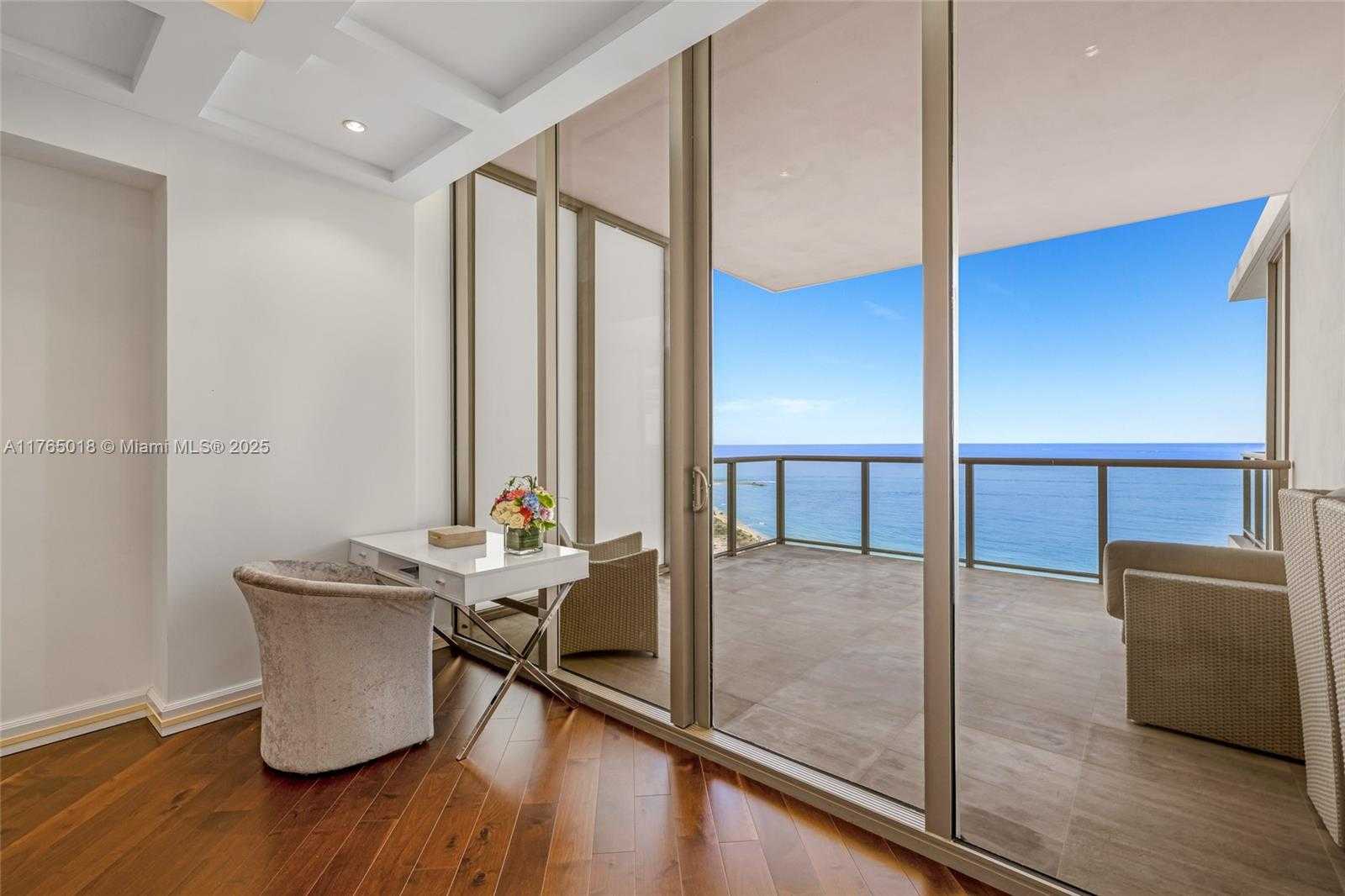 Small Image of 9703 #PH-07, Bal Harbour Number 49