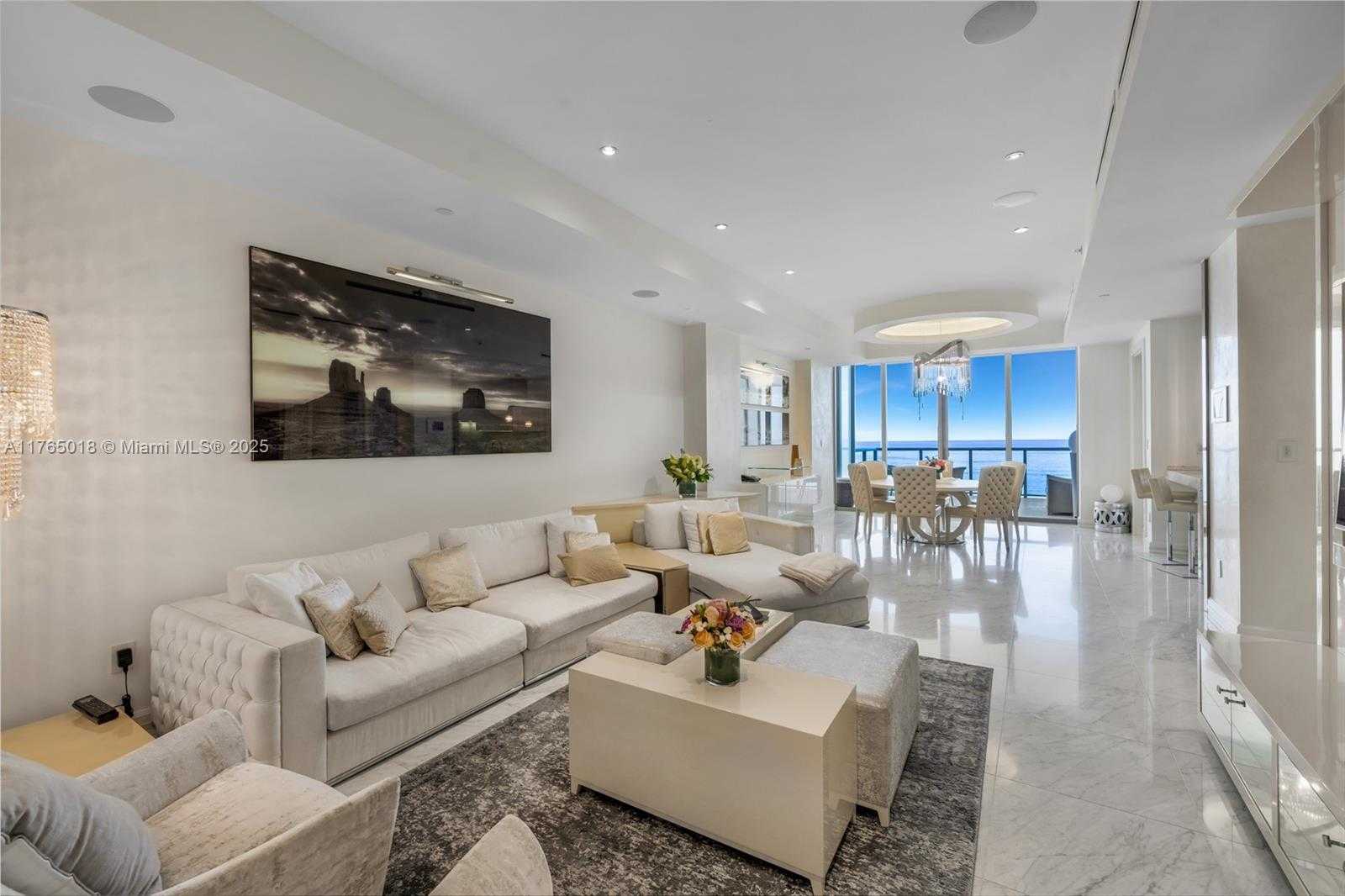 Small Image of 9703 #PH-07, Bal Harbour Number 5