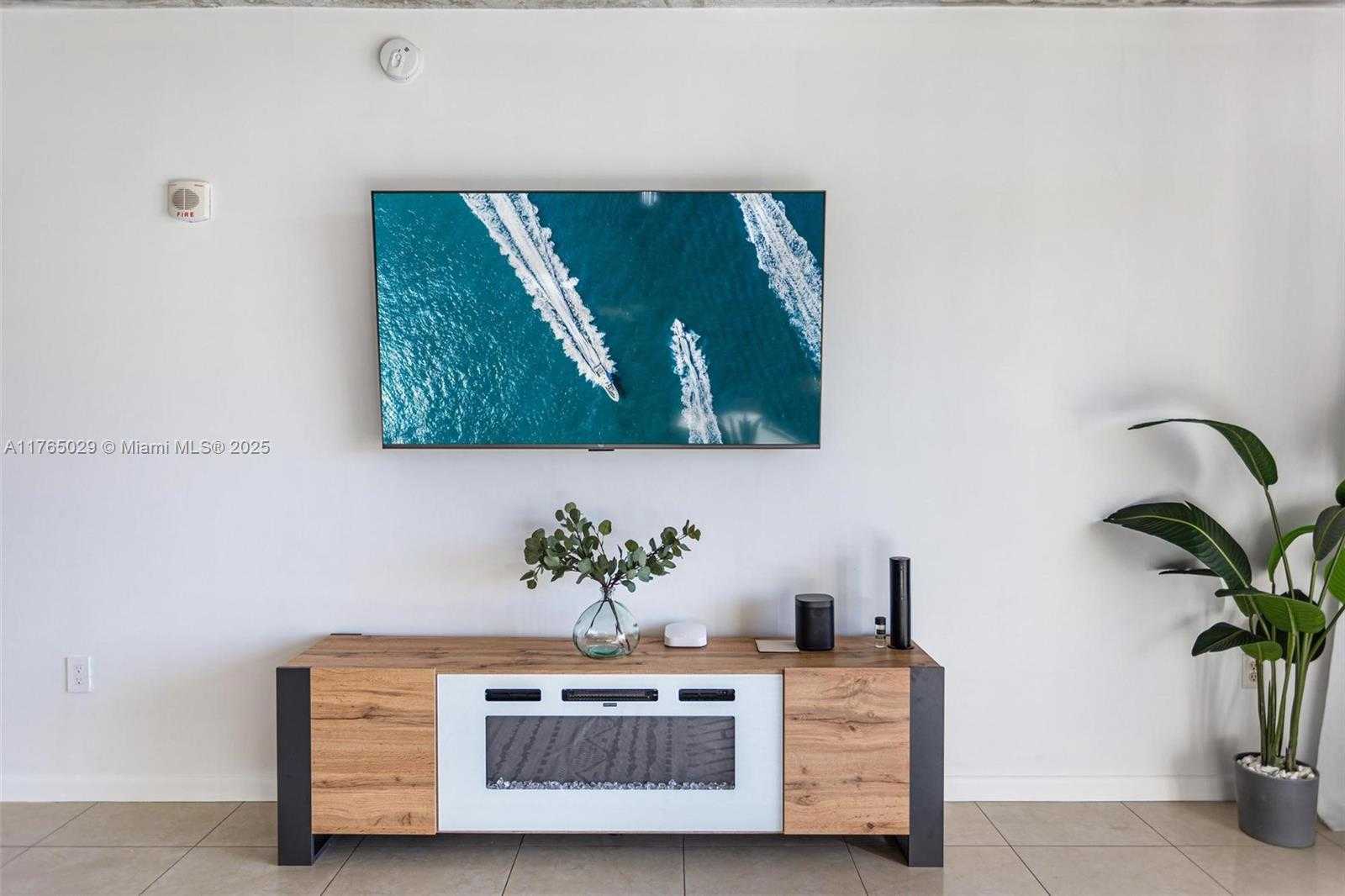 Small Image of 3250 NORTH EAST 1ST AVE #913, Miami Number 20