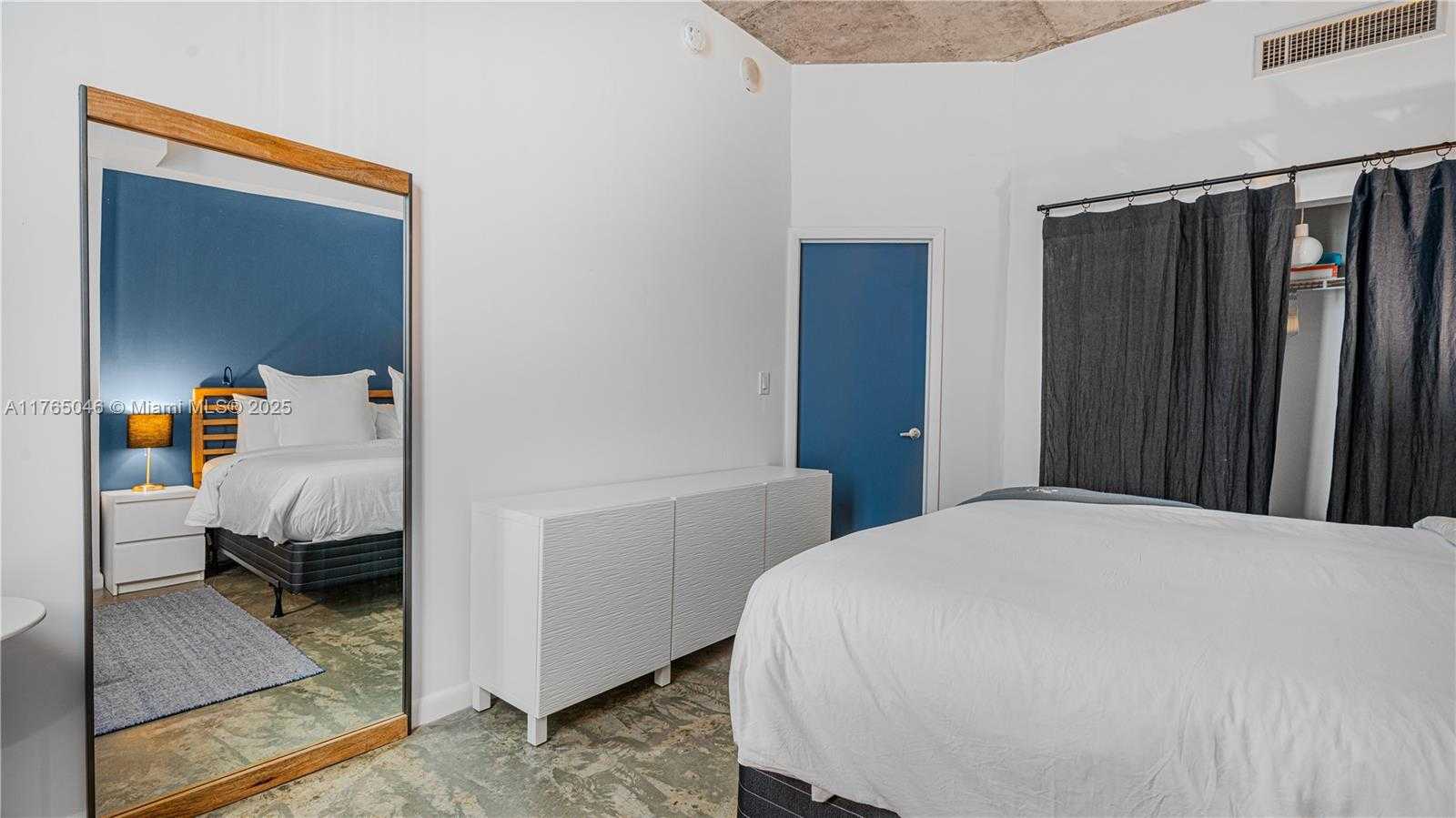 Small Image of 133 NORTH EAST 2ND AVE #601, Miami Number 9