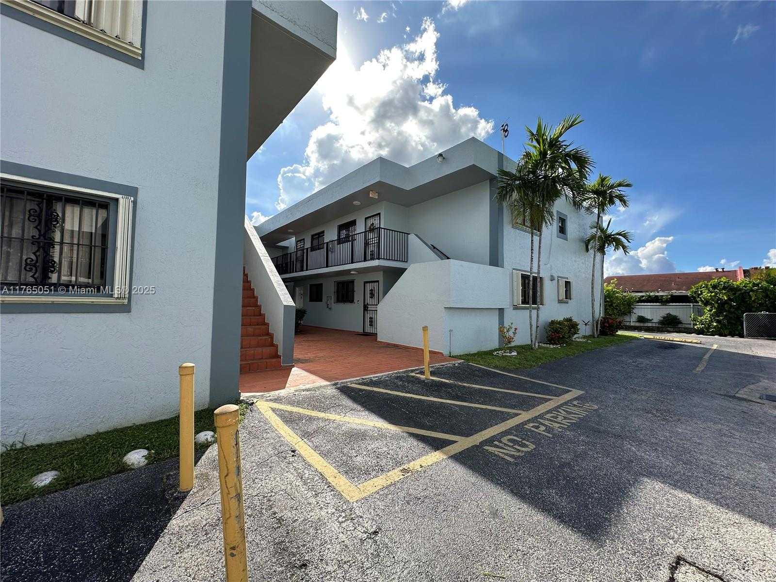 Small Image of 1340 WEST 41ST STREET #201, Hialeah Number 6