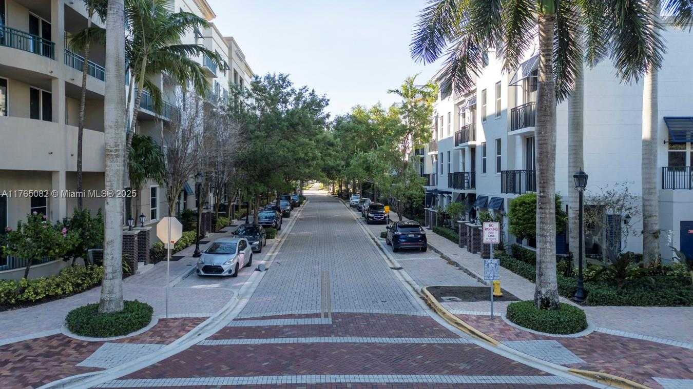 Small Image of 510 NORTH WEST 84TH AVE #436, Plantation Number 52