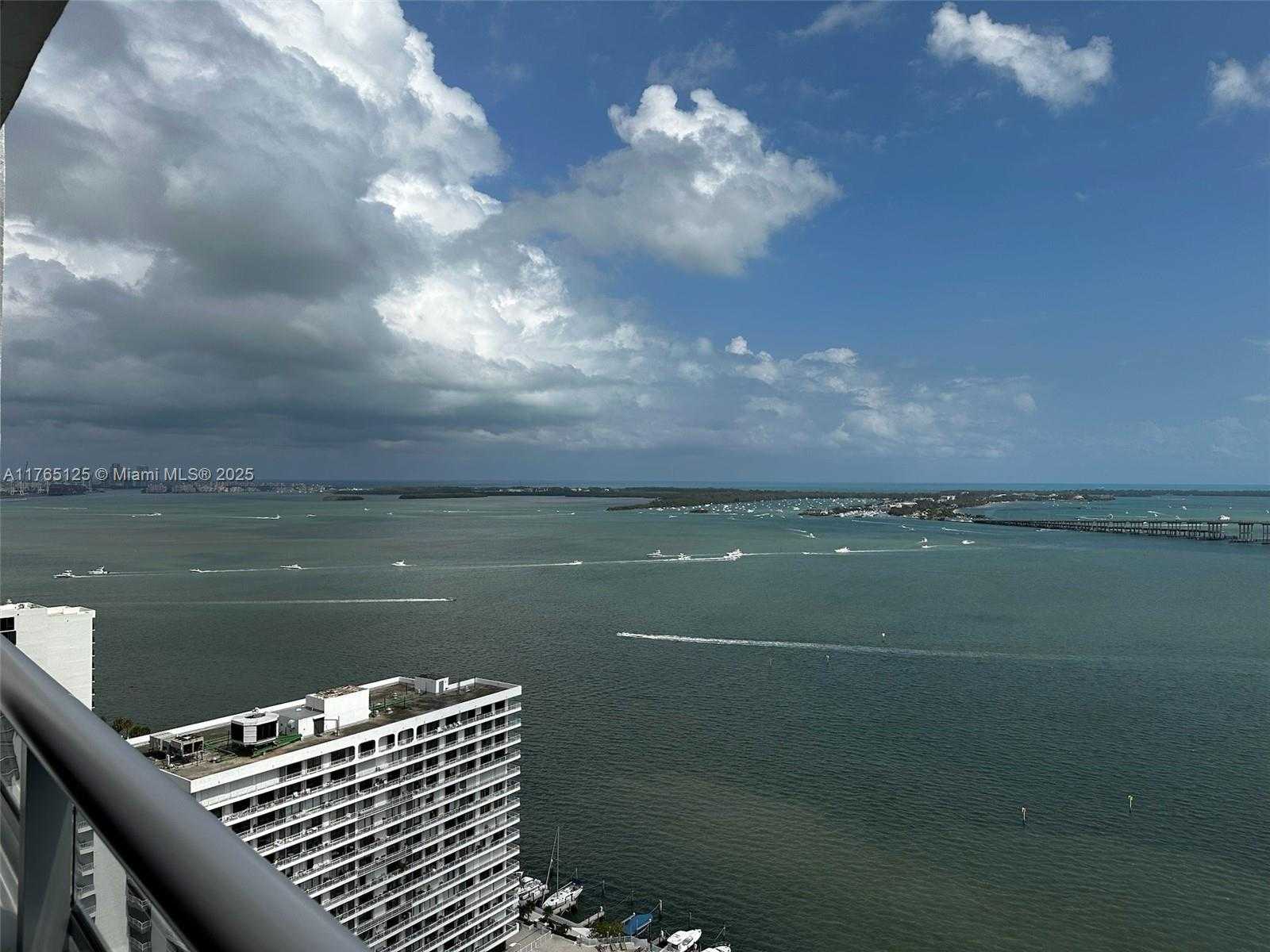 Small Image of 1541 BRICKELL AVE #A3002, Miami Number 17