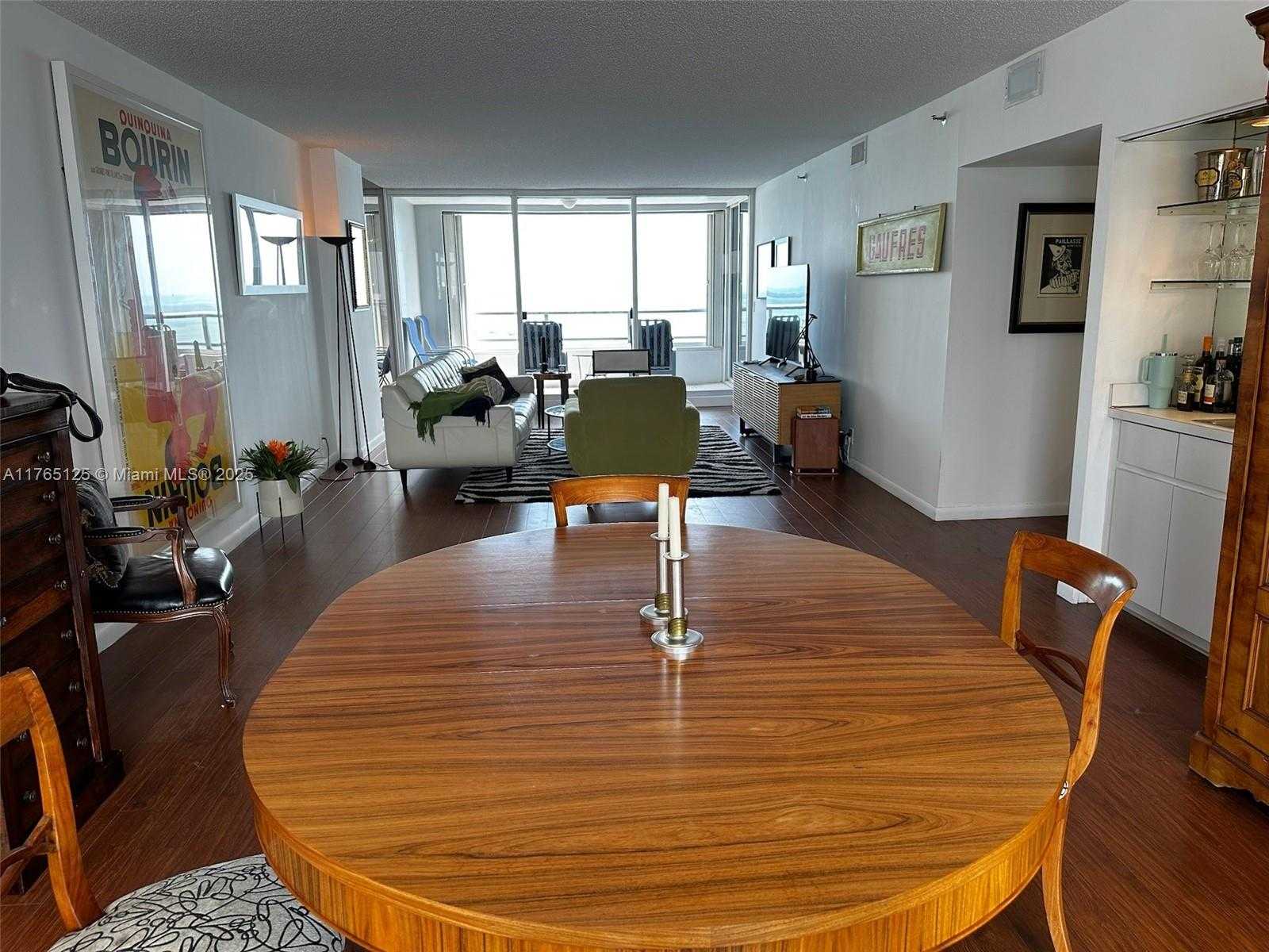 Small Image of 1541 BRICKELL AVE #A3002, Miami Number 19