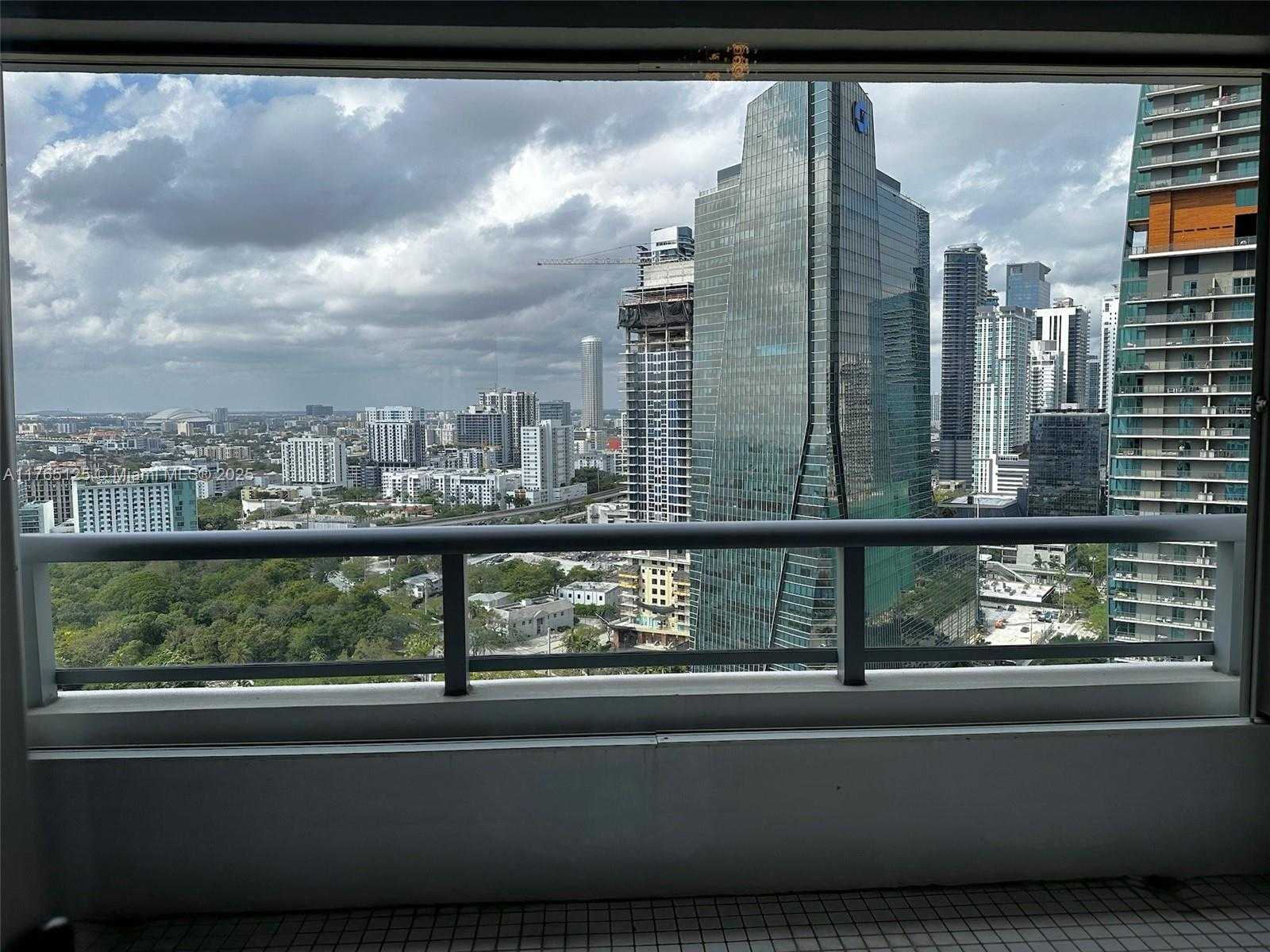 Small Image of 1541 BRICKELL AVE #A3002, Miami Number 20