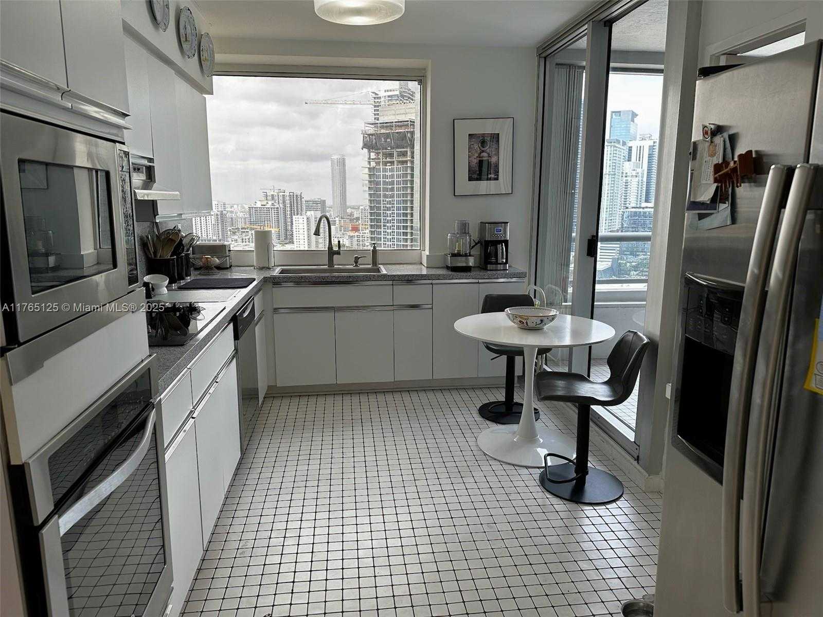 Small Image of 1541 BRICKELL AVE #A3002, Miami Number 30