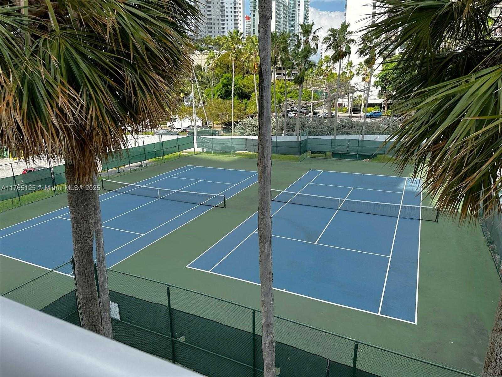 Small Image of 1541 BRICKELL AVE #A3002, Miami Number 65