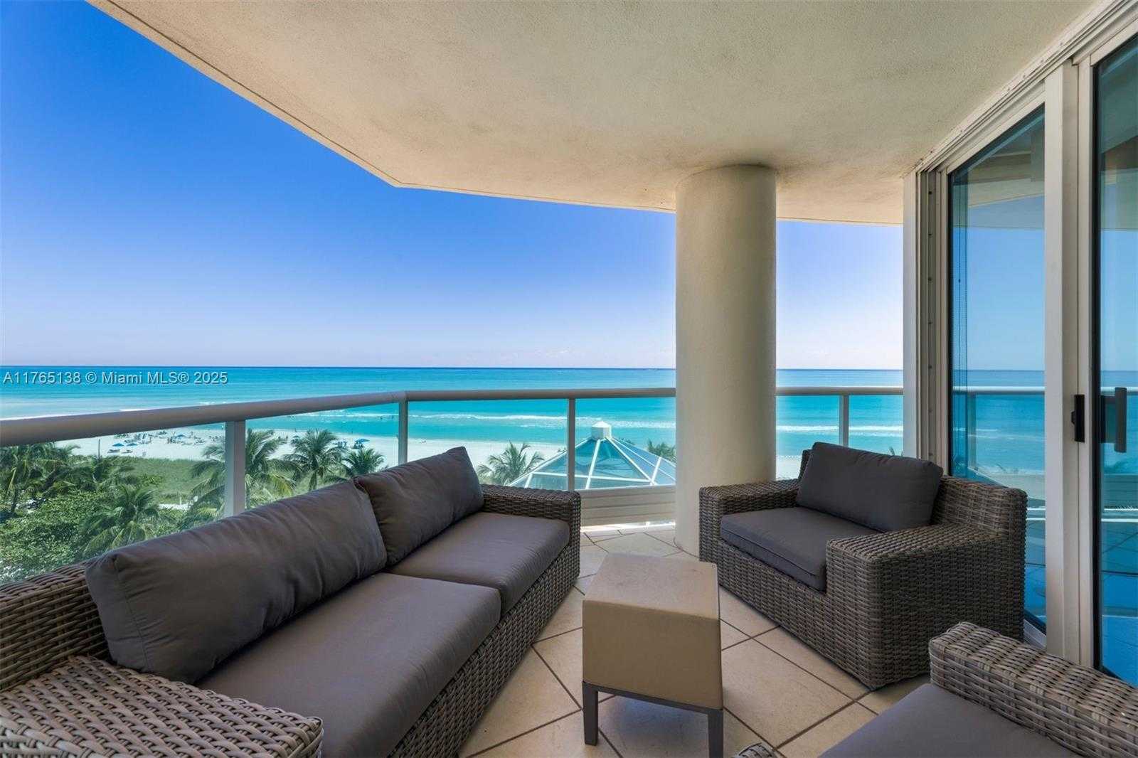 Small Image of 5025 COLLINS AVE #705, Miami Beach Number 10