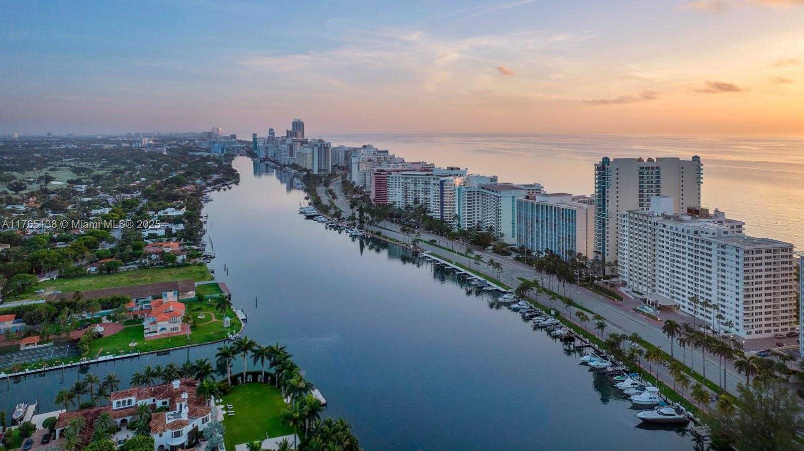 Small Image of 5025 COLLINS AVE #705, Miami Beach Number 35