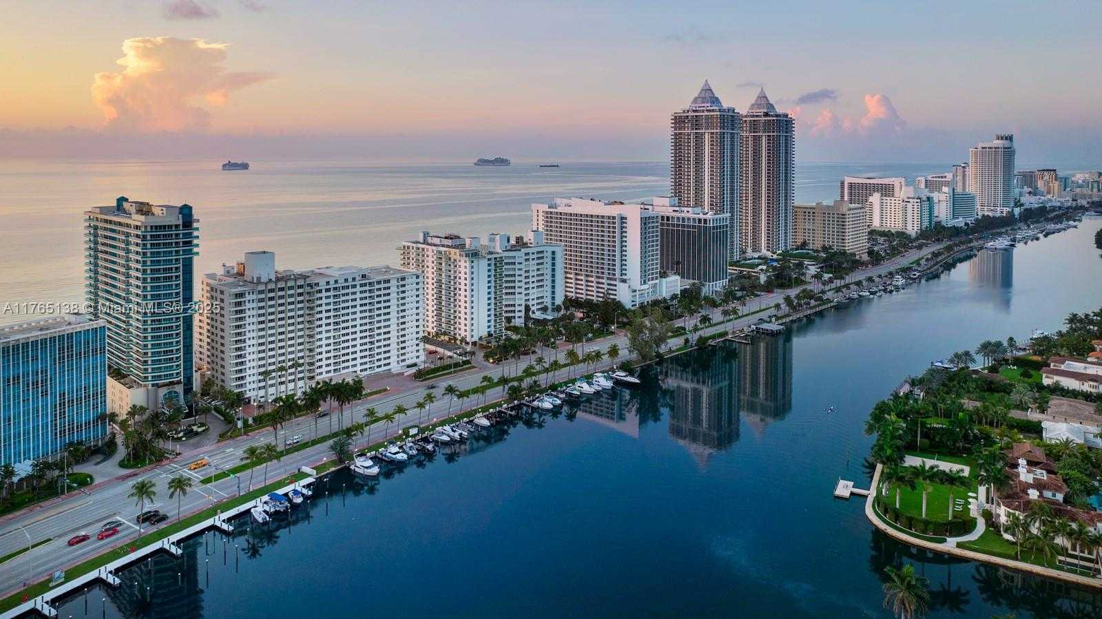 Small Image of 5025 COLLINS AVE #705, Miami Beach Number 36