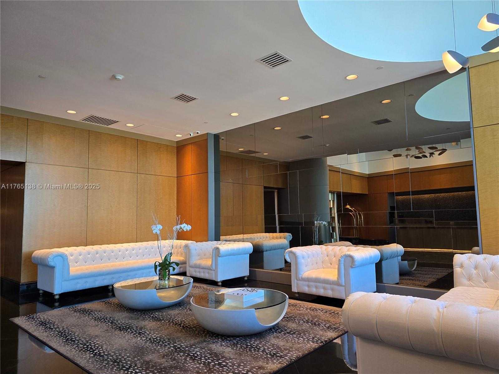 Small Image of 5025 COLLINS AVE #705, Miami Beach Number 42