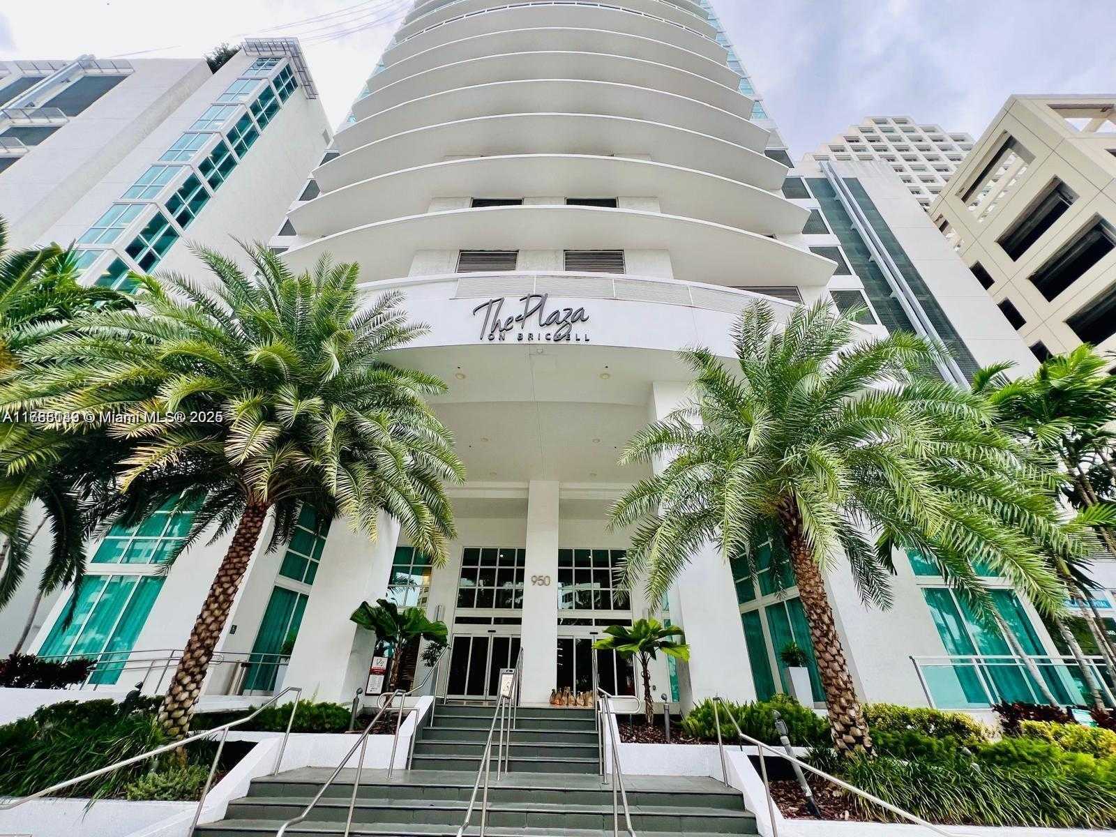 Small Image of 950 BRICKELL BAY DR #2909, Miami Number 35