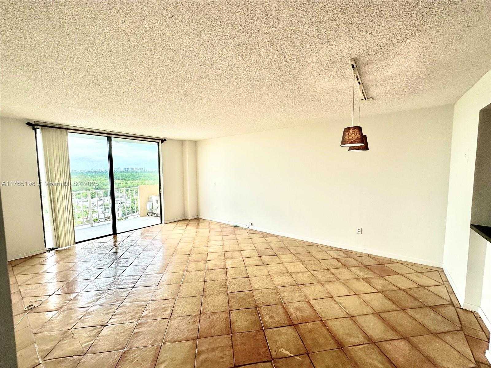 Small Image of 2350 NORTH EAST 135TH ST #1101, North Miami Number 13