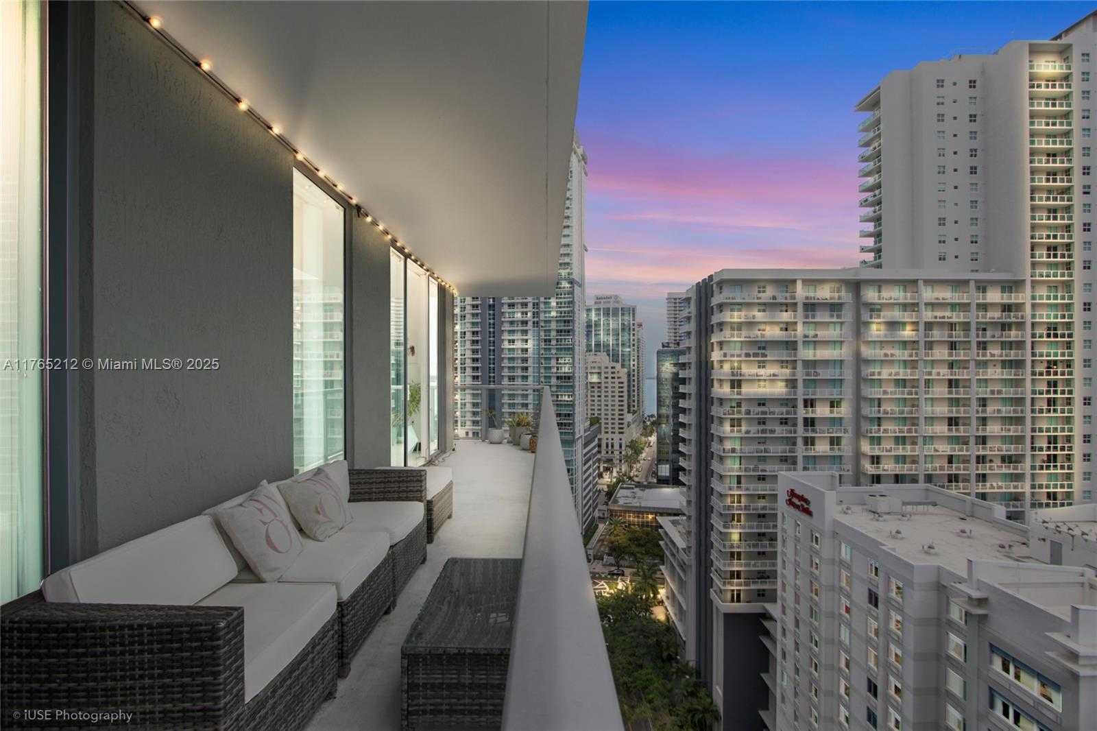 Small Image of 79 SOUTH WEST 12TH ST #2306-S, Miami Number 13