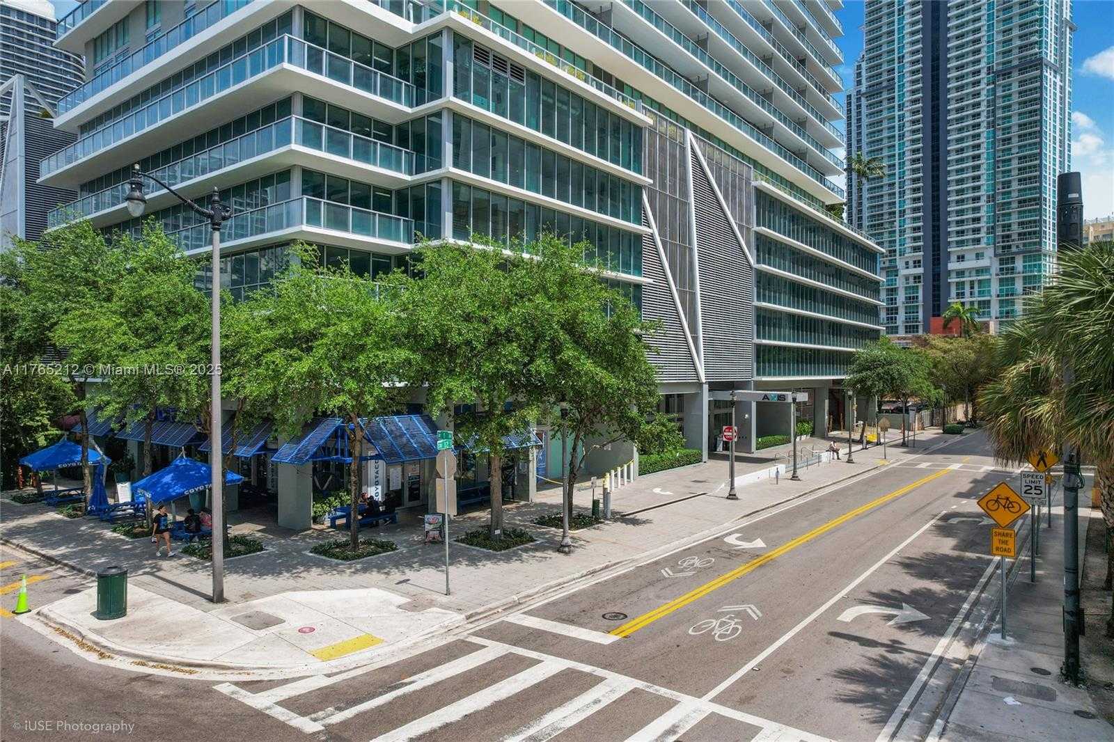 Small Image of 79 SOUTH WEST 12TH ST #2306-S, Miami Number 35