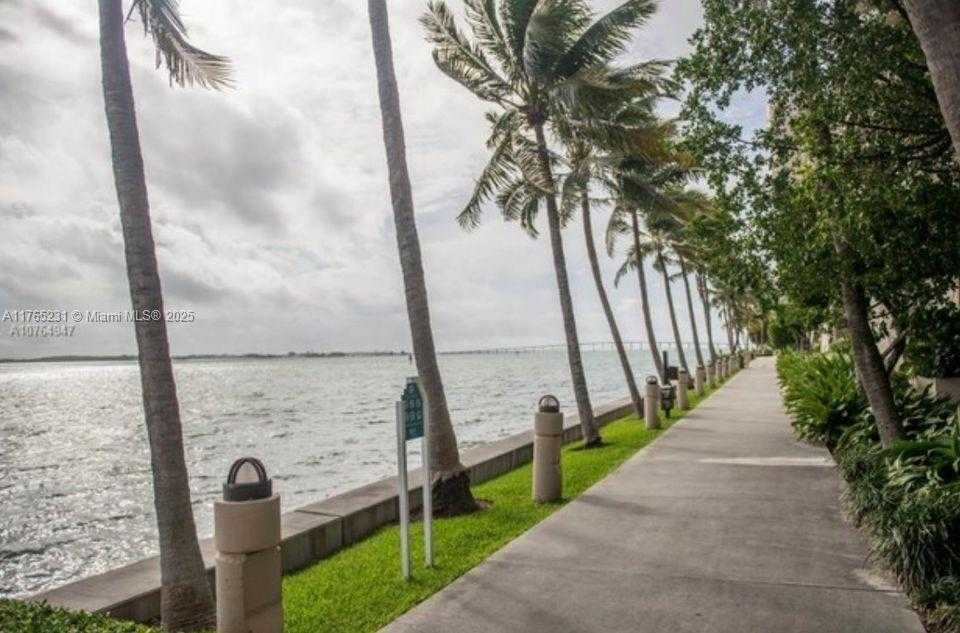 Small Image of 540 BRICKELL KEY DR #310, Miami Number 16