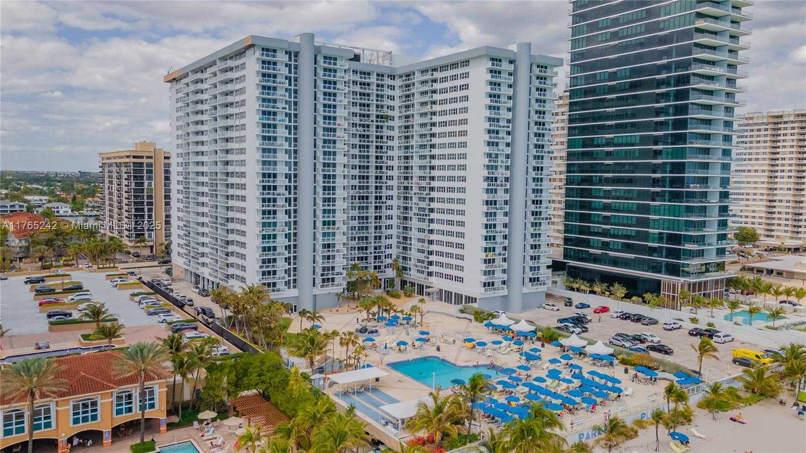 Small Image of 2030 SOUTH OCEAN DR #2204, Hallandale Beach Number 2