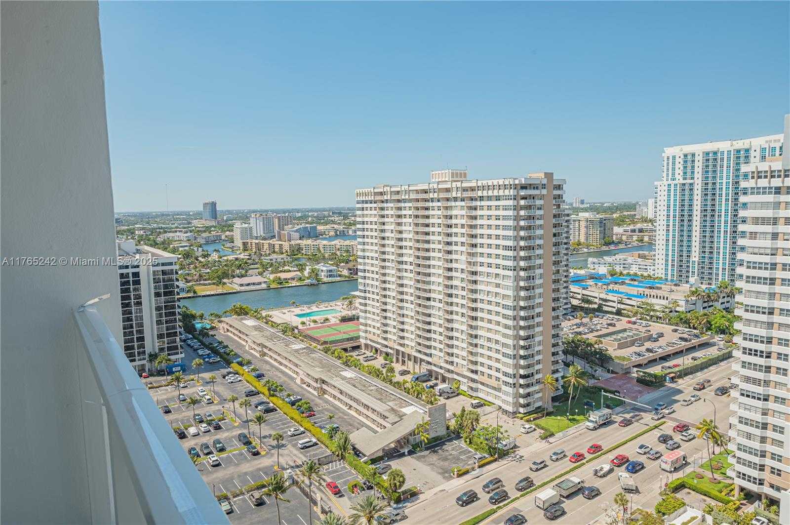 Small Image of 2030 SOUTH OCEAN DR #2204, Hallandale Beach Number 22