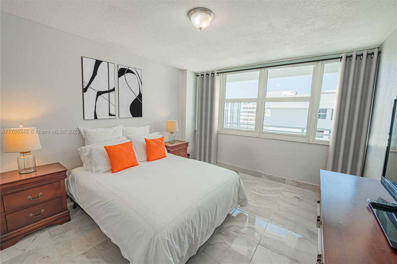 Small Image of 2030 SOUTH OCEAN DR #2204, Hallandale Beach Number 30