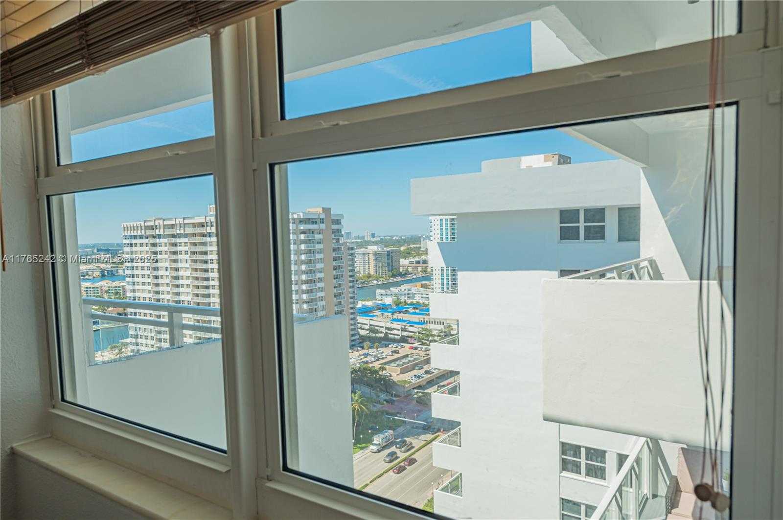 Small Image of 2030 SOUTH OCEAN DR #2204, Hallandale Beach Number 41
