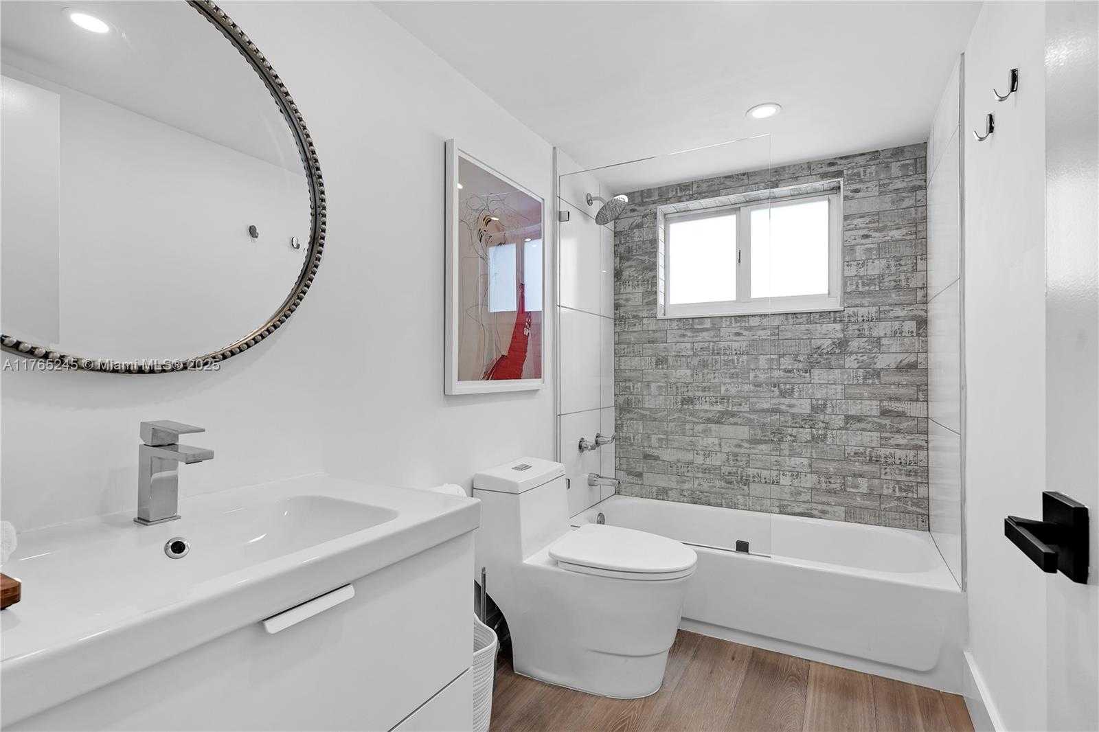 Small Image of 4000 NORTH EAST 170TH ST #300, North Miami Beach Number 13