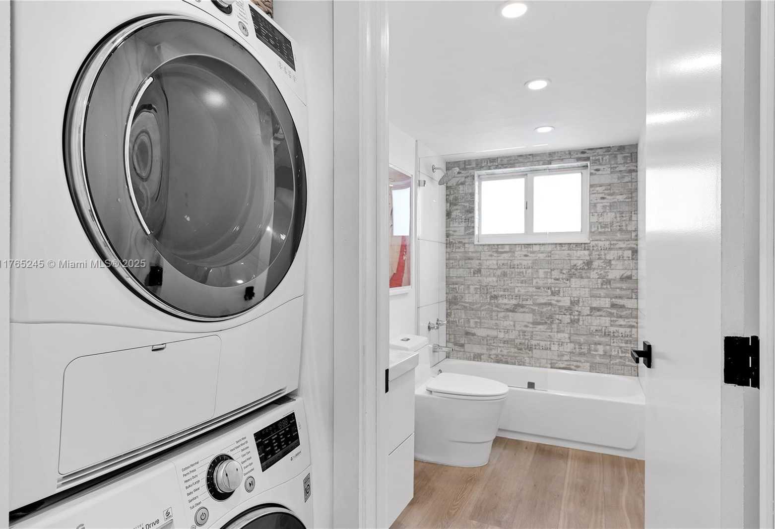 Small Image of 4000 NORTH EAST 170TH ST #300, North Miami Beach Number 15