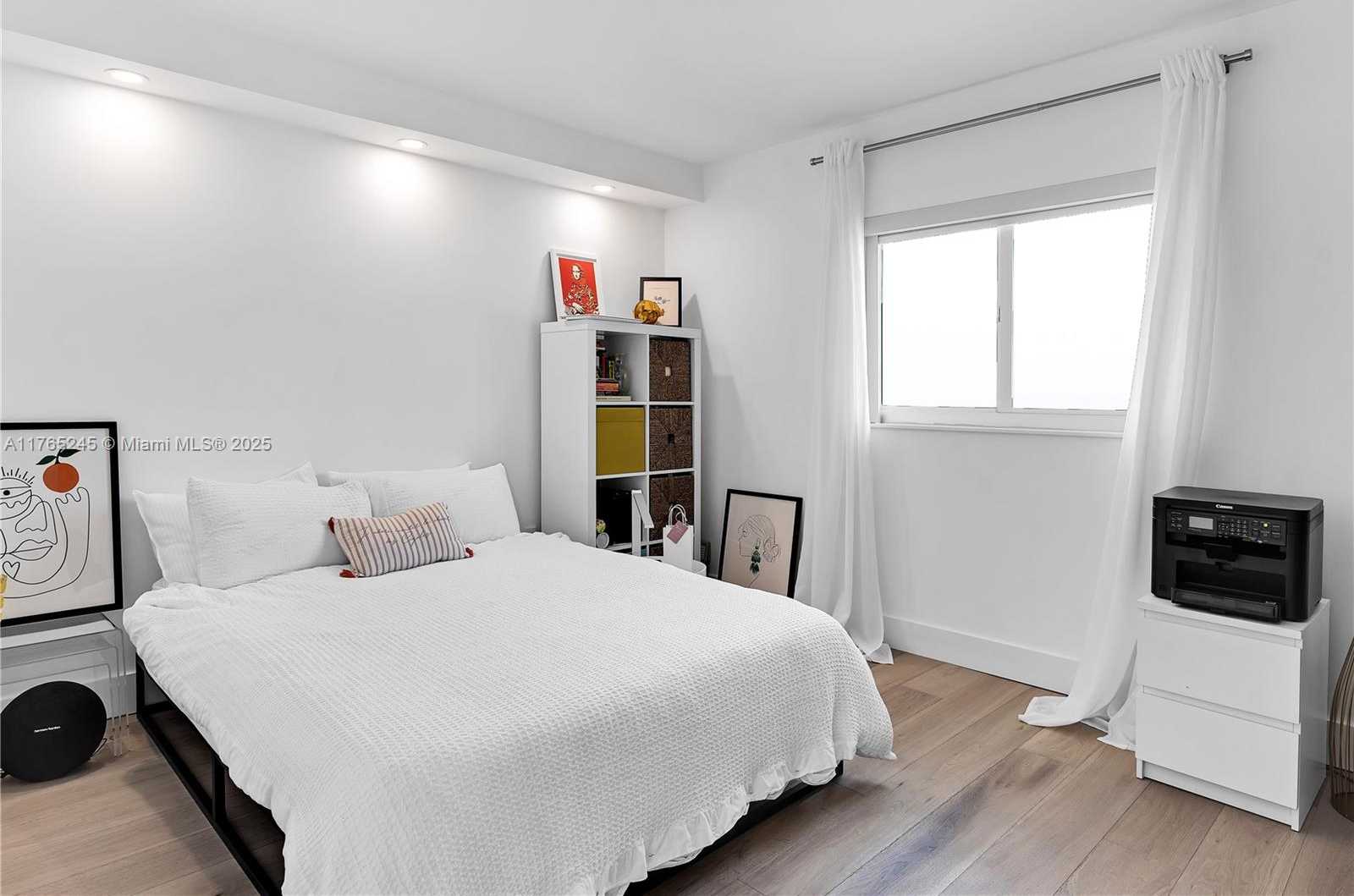 Small Image of 4000 NORTH EAST 170TH ST #300, North Miami Beach Number 19