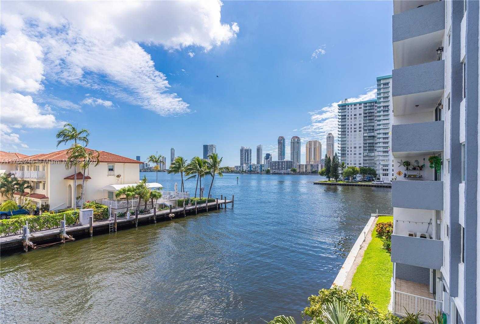 Small Image of 4000 NORTH EAST 170TH ST #300, North Miami Beach Number 24