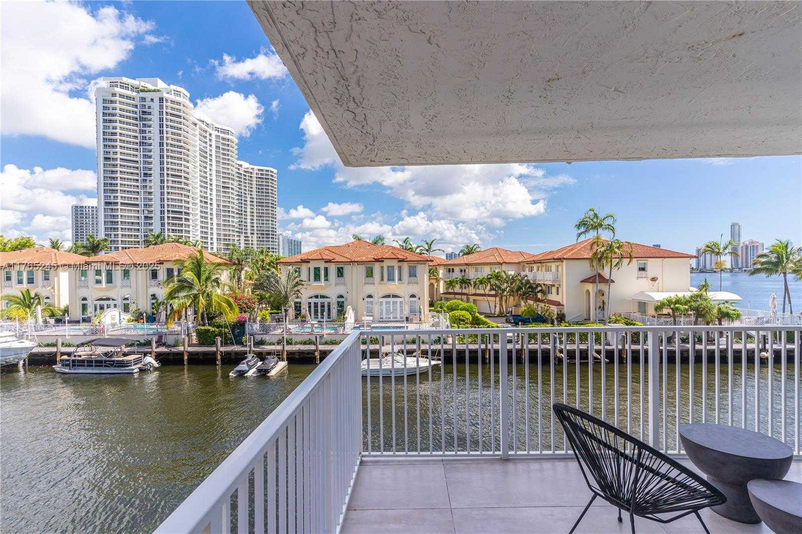 Small Image of 4000 NORTH EAST 170TH ST #300, North Miami Beach Number 25