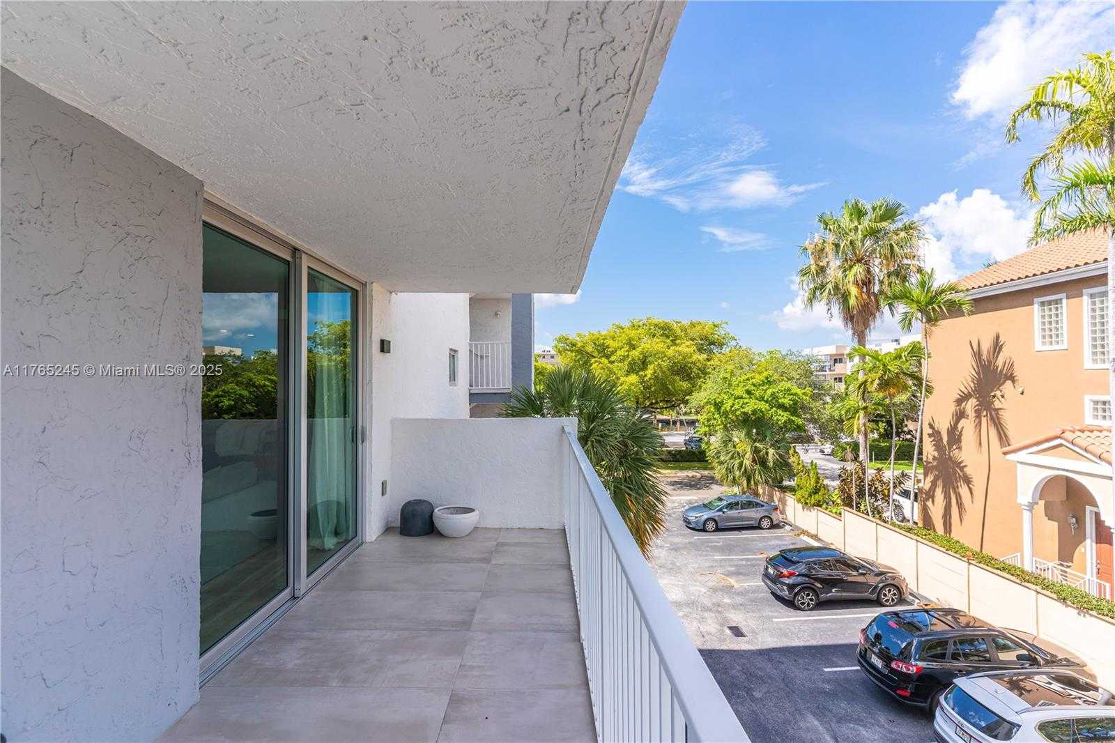Small Image of 4000 NORTH EAST 170TH ST #300, North Miami Beach Number 26