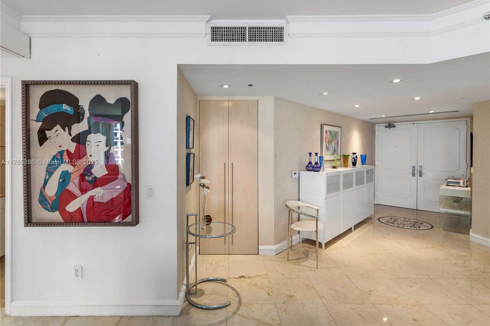 Small Image of 4775 COLLINS AVE #2101, Miami Beach Number 14