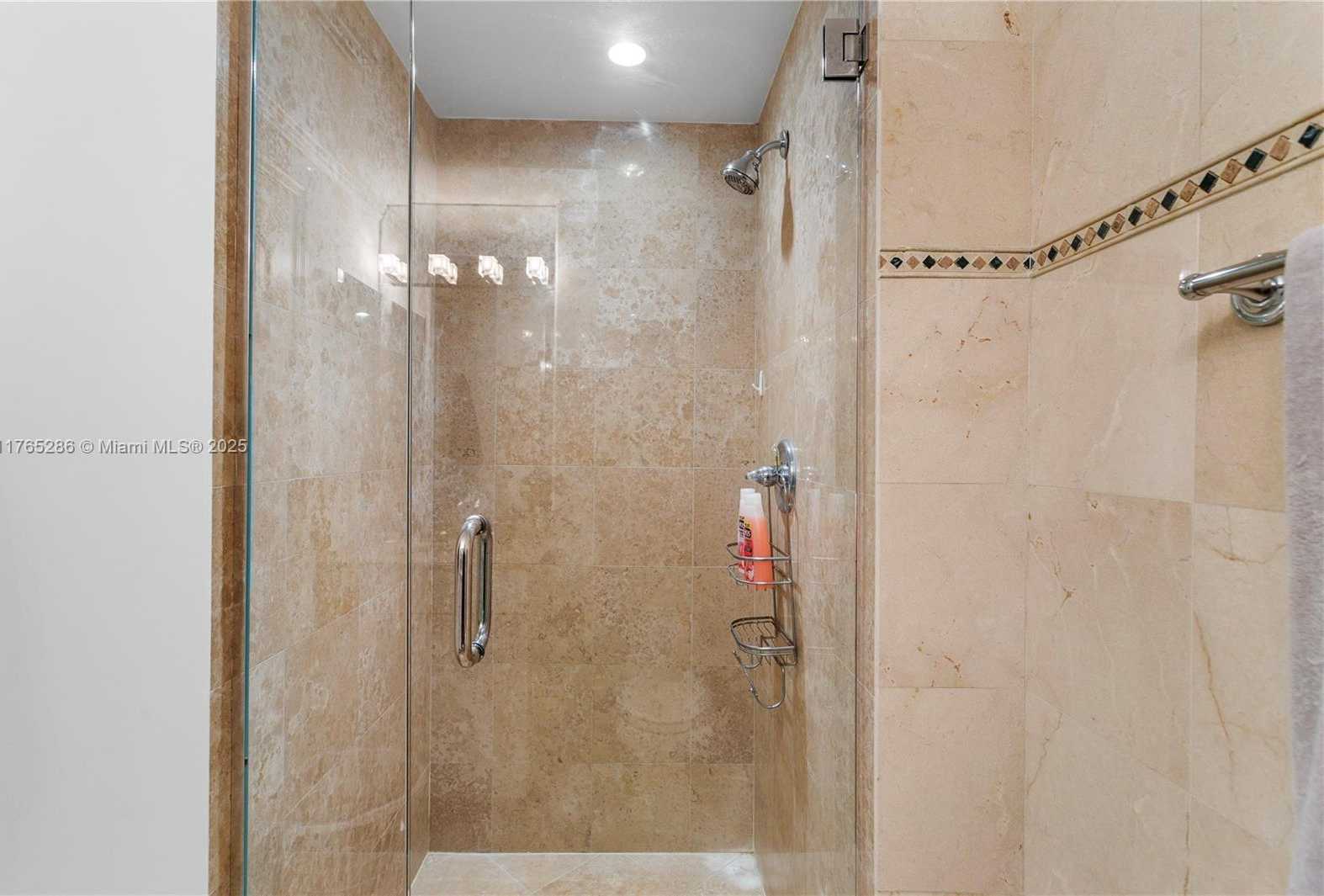Small Image of 4775 COLLINS AVE #2101, Miami Beach Number 30