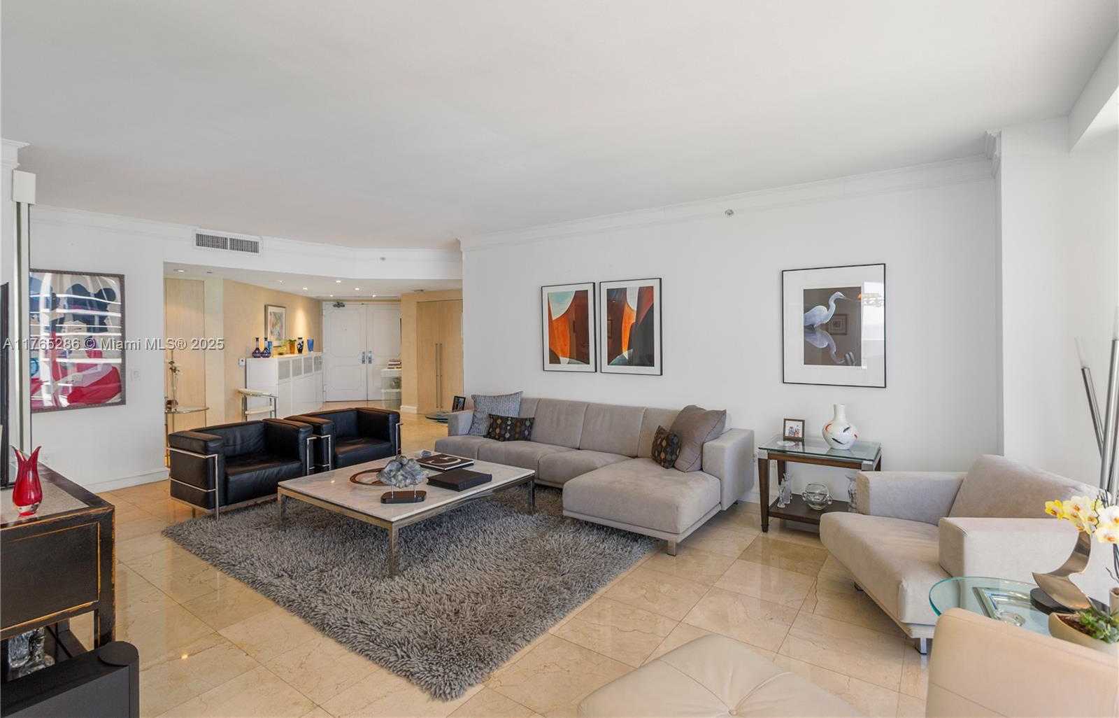 Small Image of 4775 COLLINS AVE #2101, Miami Beach Number 6