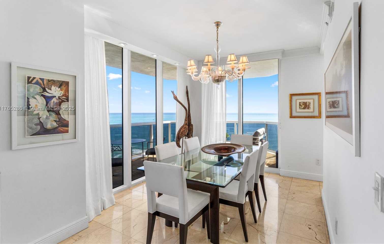 Small Image of 4775 COLLINS AVE #2101, Miami Beach Number 7
