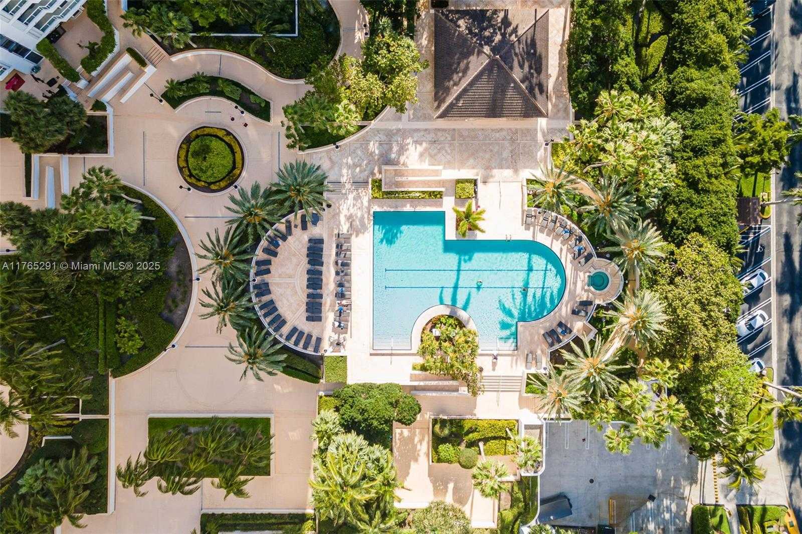Small Image of 21205 YACHT CLUB DR #2605, Aventura Number 28