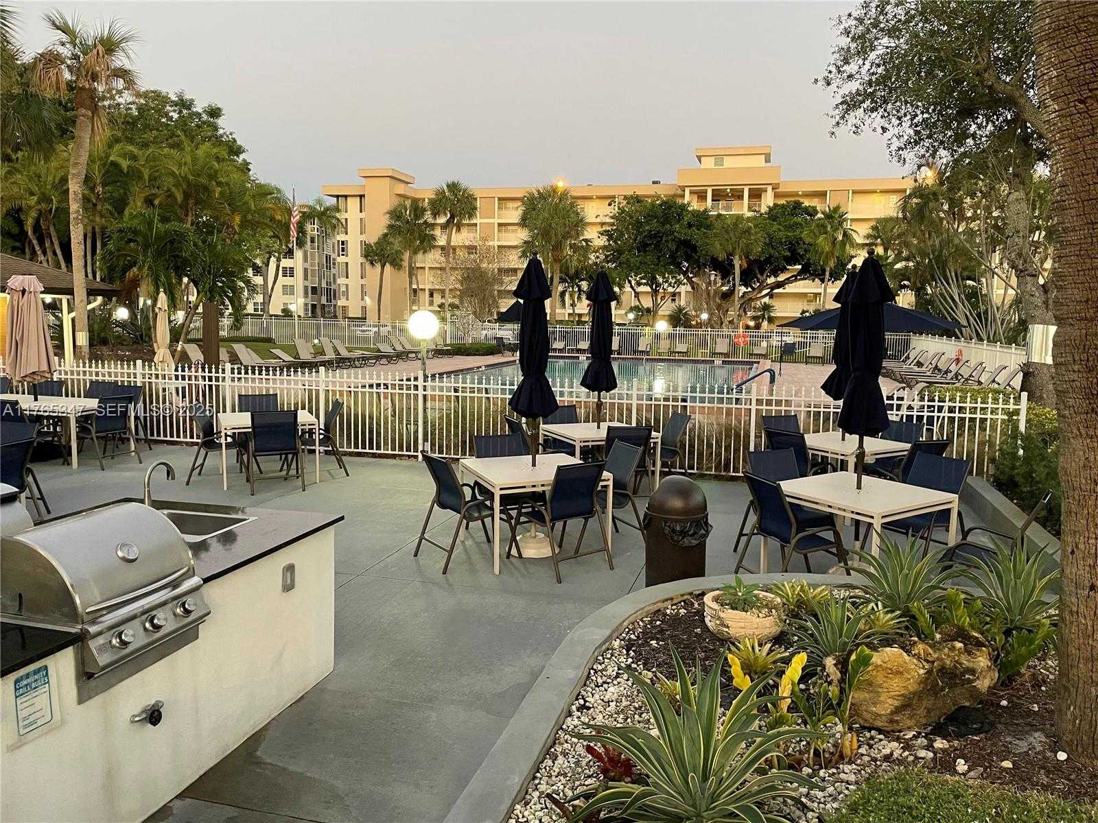 Small Image of 2681 SOUTH COURSE DR #912, Pompano Beach Number 34