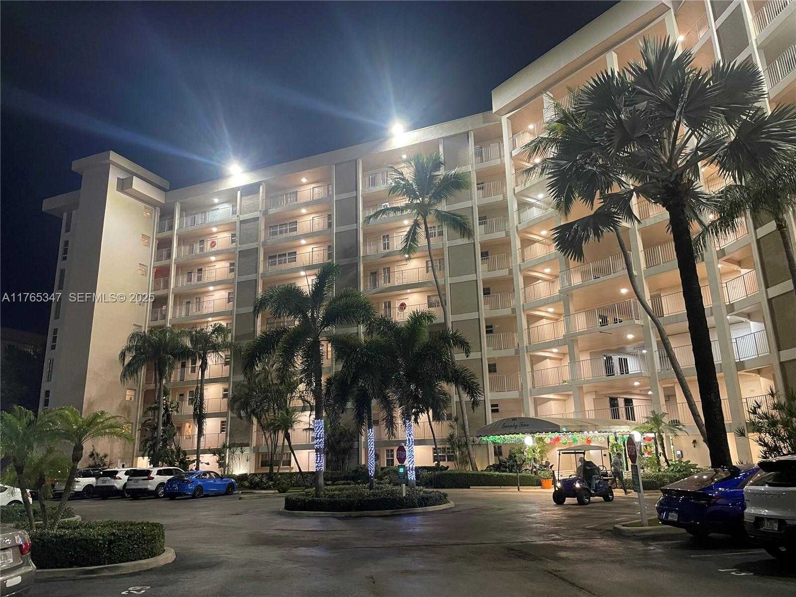 Small Image of 2681 SOUTH COURSE DR #912, Pompano Beach Number 43