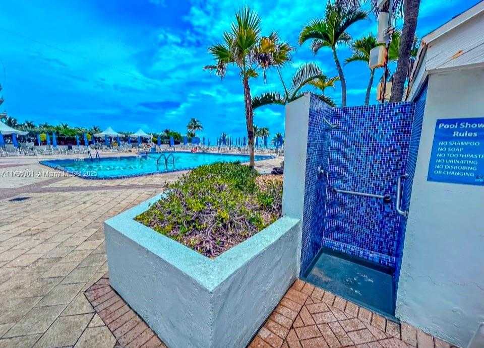 Small Image of 2030 SOUTH OCEAN DR #327, Hallandale Beach Number 14